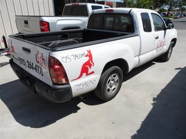 2005 TOYOTA TACOMA EXTENDED CAB WHITE 2.7 MT 2WD Z19650